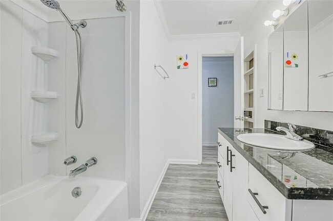 Building Photo - 7650 US-69