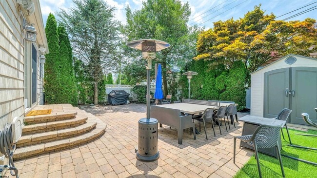 Building Photo - 6 N Lancaster Ave