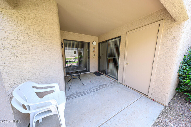 Building Photo - 9445 N 94th Pl