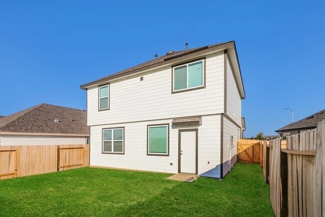 Building Photo - 3020 Wild Indigo Trl