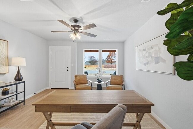 Building Photo - Move In Special! Lawn Care Included! Fully Remodeled 2/1/1