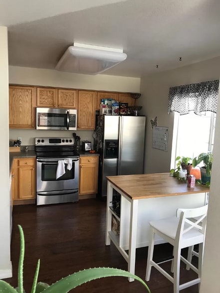 Building Photo - 9647 Deer Horn Ct