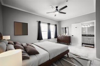 Building Photo - 17 Waugh Dr