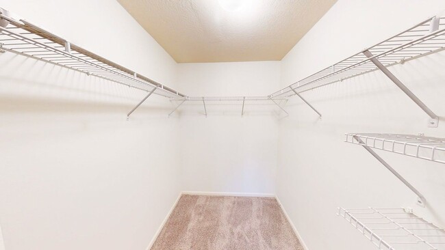 Building Photo - 5003 Ivyvine Blvd