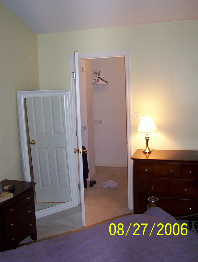 Master Bedroom Walk-in Closet - 649 Royal View Dr