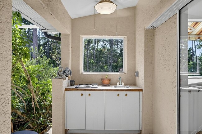 Building Photo - 69 Eagle Harbor Trail