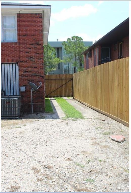 Building Photo - 5106 Jackson St