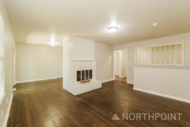 Building Photo - 3 BR/2BA | Newly Renovated Single Family Home | 1-Car Covered Parking | Gated backyard