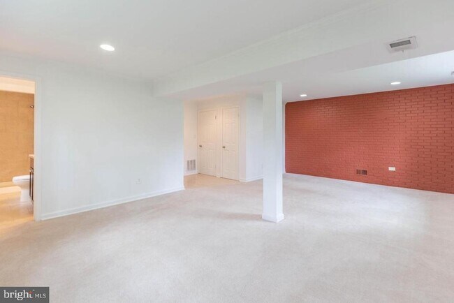 Building Photo - 4106 Lamarre Dr