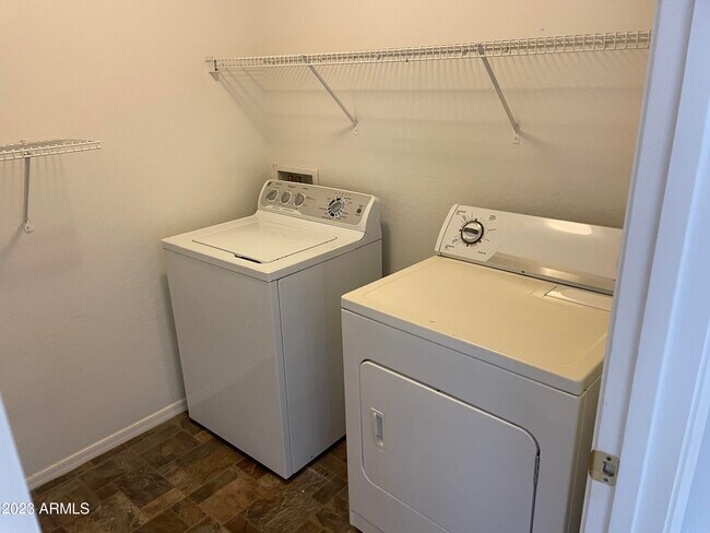 Building Photo - 23576 W Pecan Rd