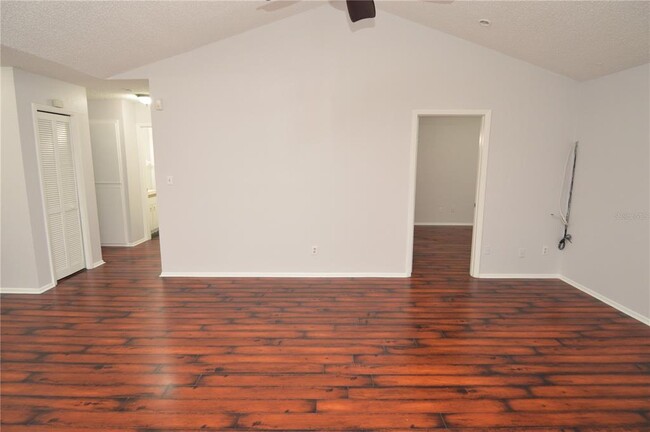 Building Photo - 8605 Mallard Reserve Dr