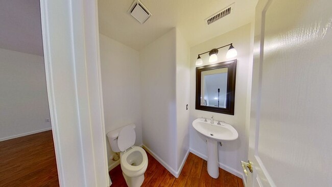 Building Photo - 21 Hinterland Way