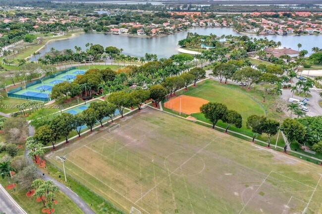 Building Photo - 10880 NW 58th Terrace