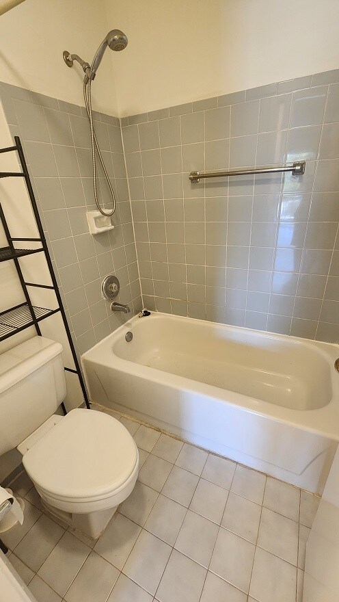 Building Photo - 98442 Windward Ave