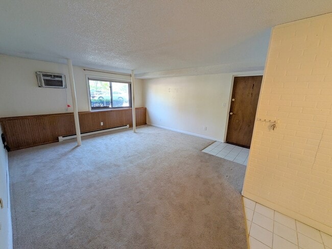 Building Photo - 16 Juniper Rd