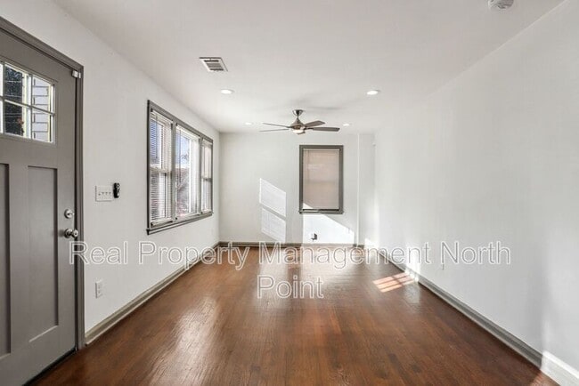 Building Photo - 2616 Northview Ave