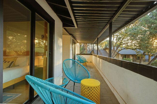 Building Photo - 5422 Lancashire Dr