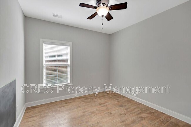 Building Photo - 1190 Triple Crown Ct