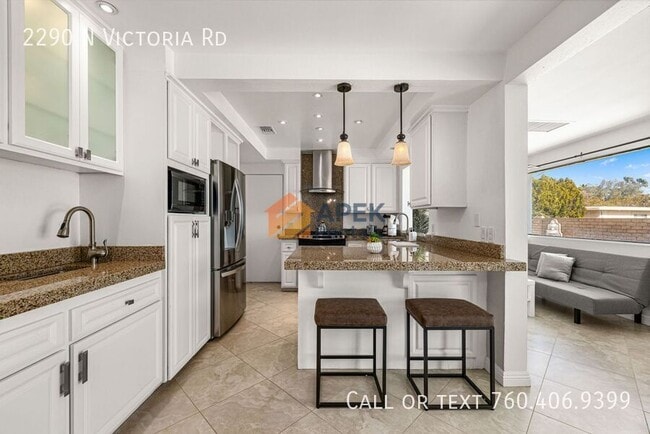 Building Photo - 2290 N Victoria Rd