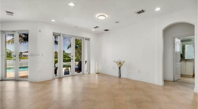 Building Photo - 1421 SW 153rd Path