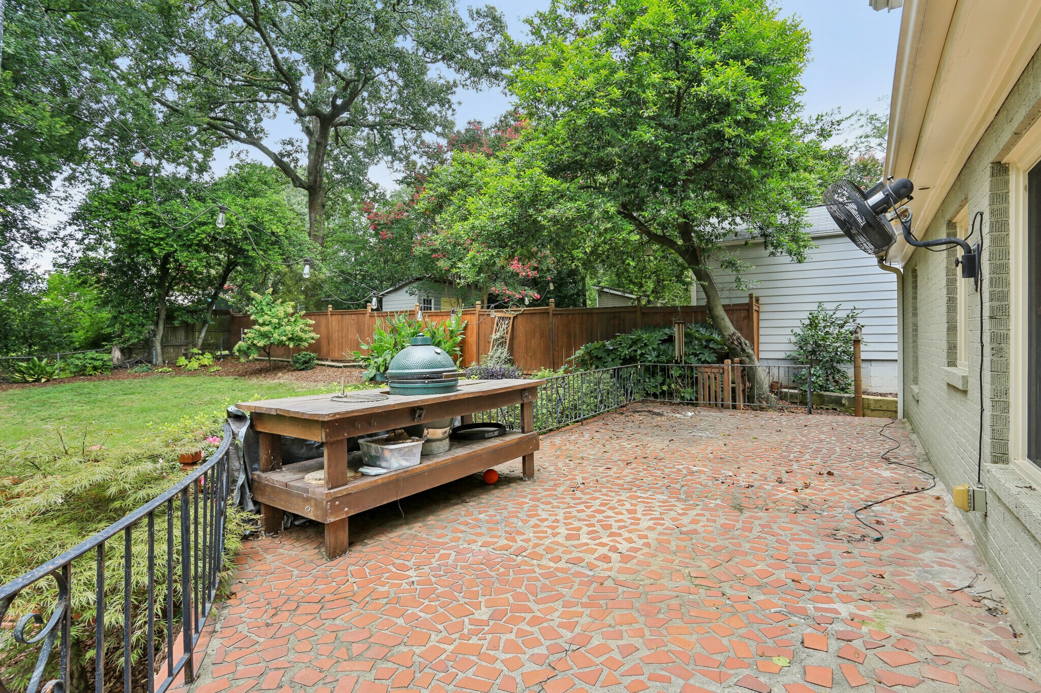 Patio, BGE included if desired - 781 Rosedale Ave SE