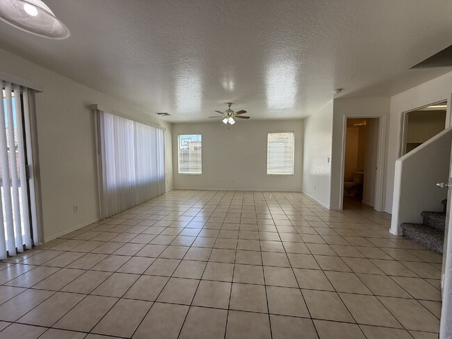 Building Photo - Updated 3-Bedroom Home with Vaulted Ceilin...