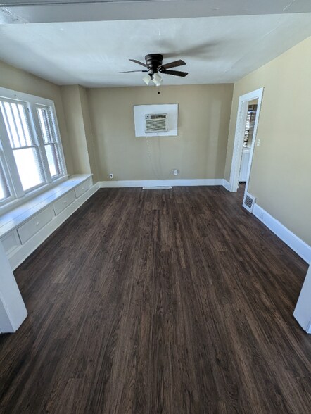 Building Photo - 146 Fairlawn Ave