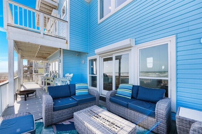 Building Photo - 23919 Termini-San Luis Pass Rd