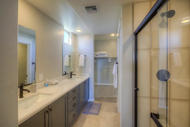 Building Photo - Welcome Home! Fully Furnished with Month to Month leasing options available. Contact us today to ...