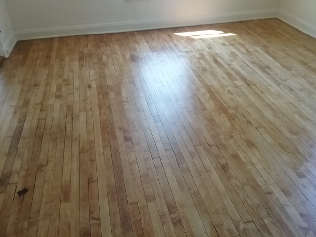 Building Photo - 639 19th Ave NE