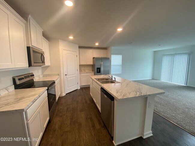 Building Photo - 2773 Oak Stream Dr