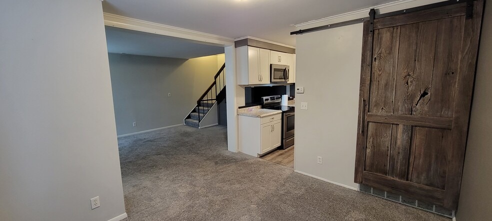 Building Photo - 8914 Trotter Lane # A