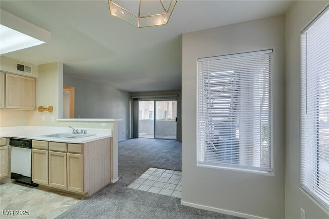 Building Photo - 5211 Caspian Springs Dr