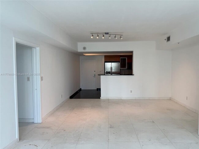 Building Photo - 325 S Biscayne Blvd