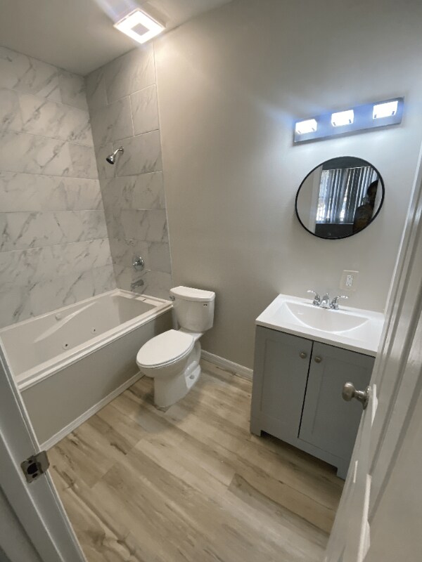 Building Photo - 5788 Sheldon Ct