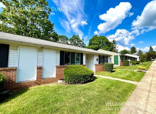 Building Photo - 501 E Maple St