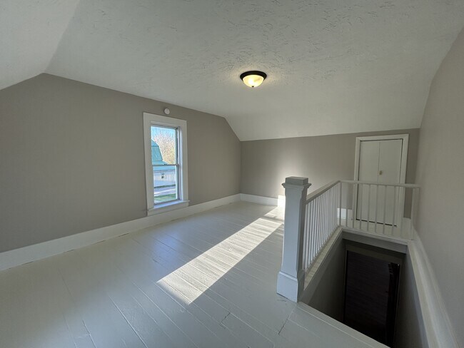 Building Photo - 6640 E Carson City Rd