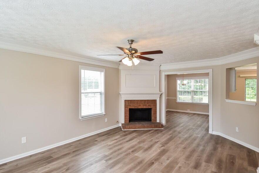 Building Photo - 2914 Water Lily Ct