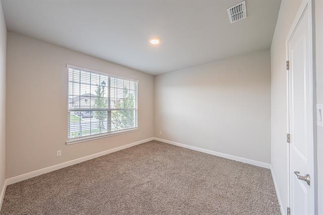 Building Photo - 209 Irish Moss Dr