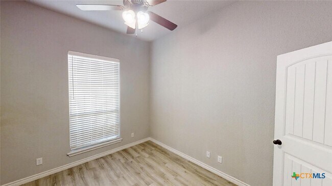 Building Photo - 904 Clanton Cove
