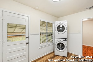 Building Photo - 123 Colton Dr