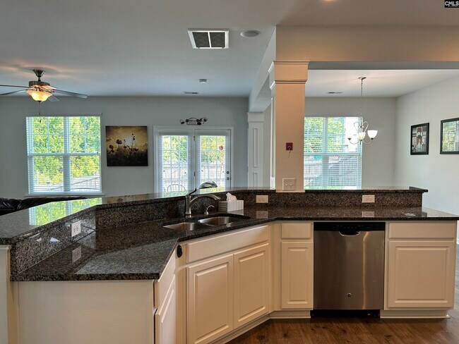 Building Photo - 309 Lanyard Ln