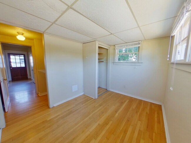 Building Photo - 243 NW 10th St