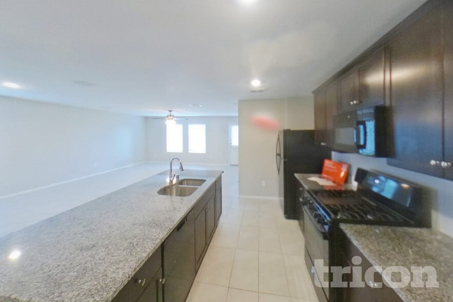 Building Photo - 1740 Claireborne Court Little Elm TX