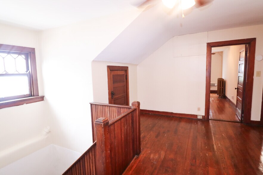 Building Photo - 2353 Ohio Ave