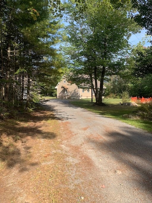 Building Photo - 855 Mann Hill Rd