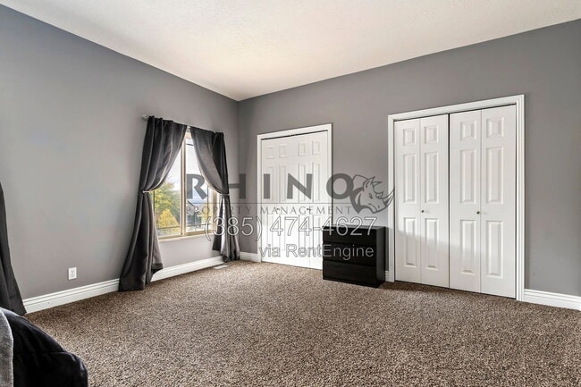 Building Photo - 13697 S Tom Shoemaker Cir
