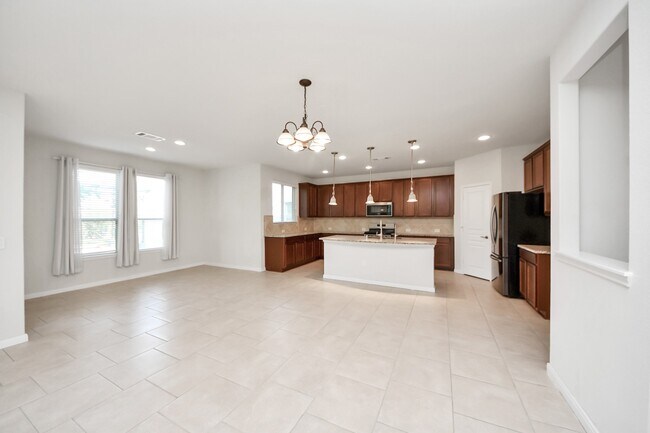 Building Photo - 5118 Kingship Ct