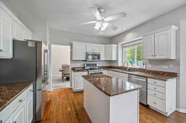Building Photo - 34062 N Sulkey Dr