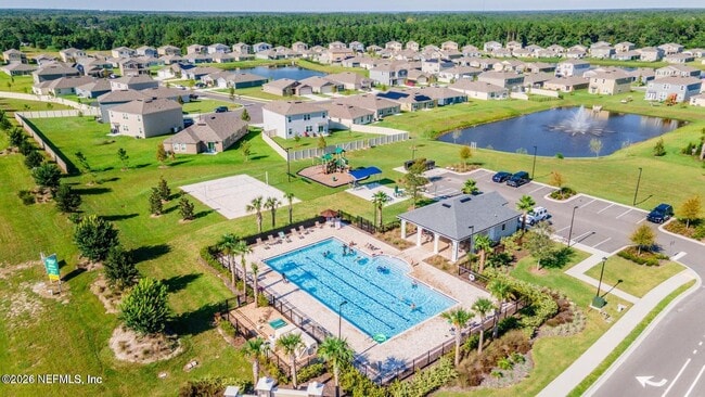 Building Photo - 2223 Willow Springs Dr